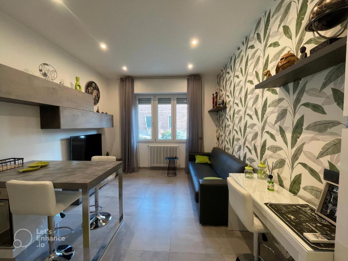 R39 Modern Apartment With Private Parking Milão Exterior foto